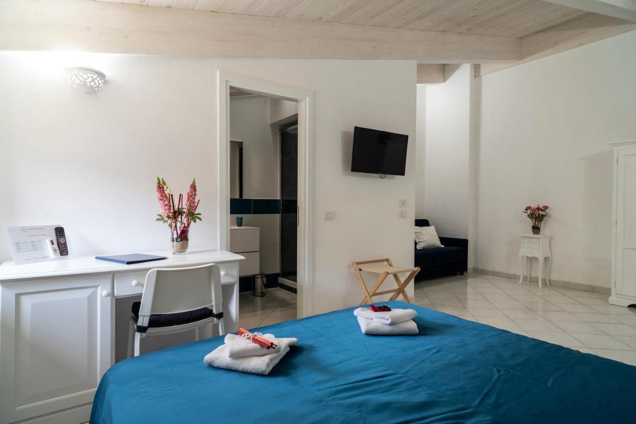 Residenza D'Epoca Olimpia Hotel Санта Мария ди Кастелабате Екстериор снимка