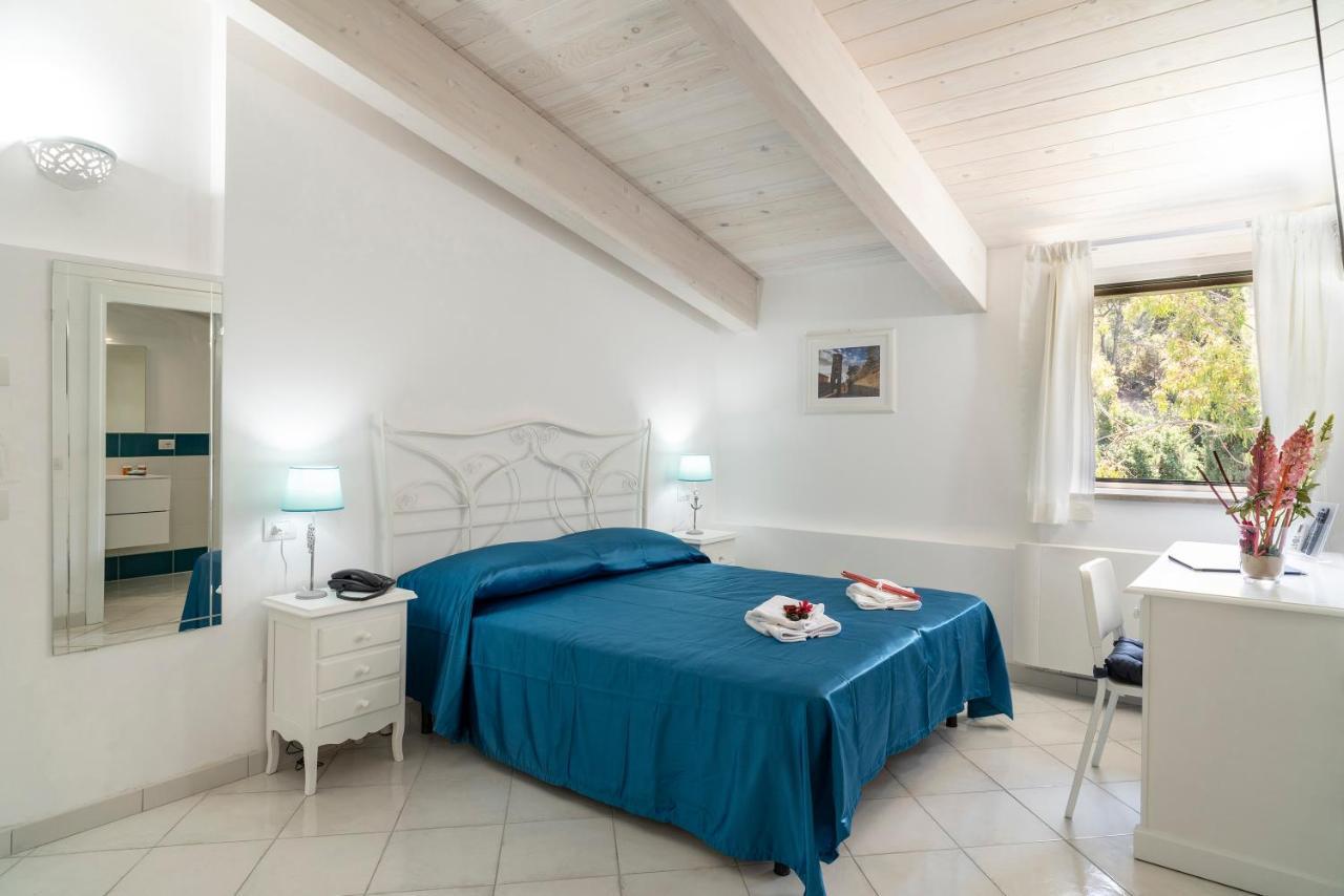 Residenza D'Epoca Olimpia Hotel Санта Мария ди Кастелабате Екстериор снимка