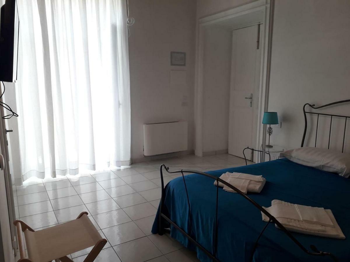 Residenza D'Epoca Olimpia Hotel Санта Мария ди Кастелабате Екстериор снимка